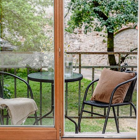 Jacuzzi Apartments X Free Parking X Self Check-In 24X7 By H&H VNO Dış mekan fotoğraf