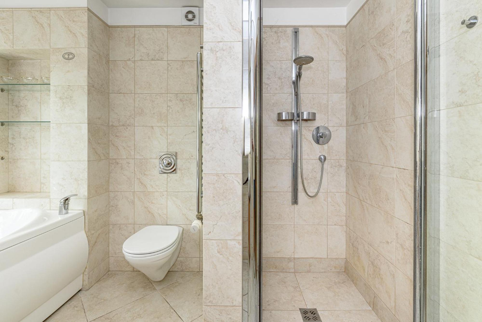 Jacuzzi Apartments X Free Parking X Self Check-In 24X7 By H&H VNO Dış mekan fotoğraf